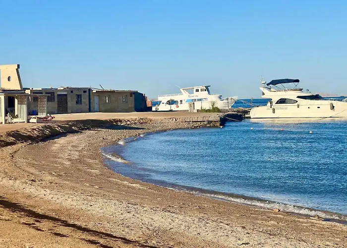 Apartment Perfect For Couples, Sunny & Seaview & Free Wi-fi