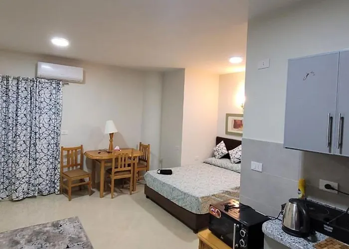 Perfect For Couples, Sunny & Seaview & Free Wi-fi * Hurghada
